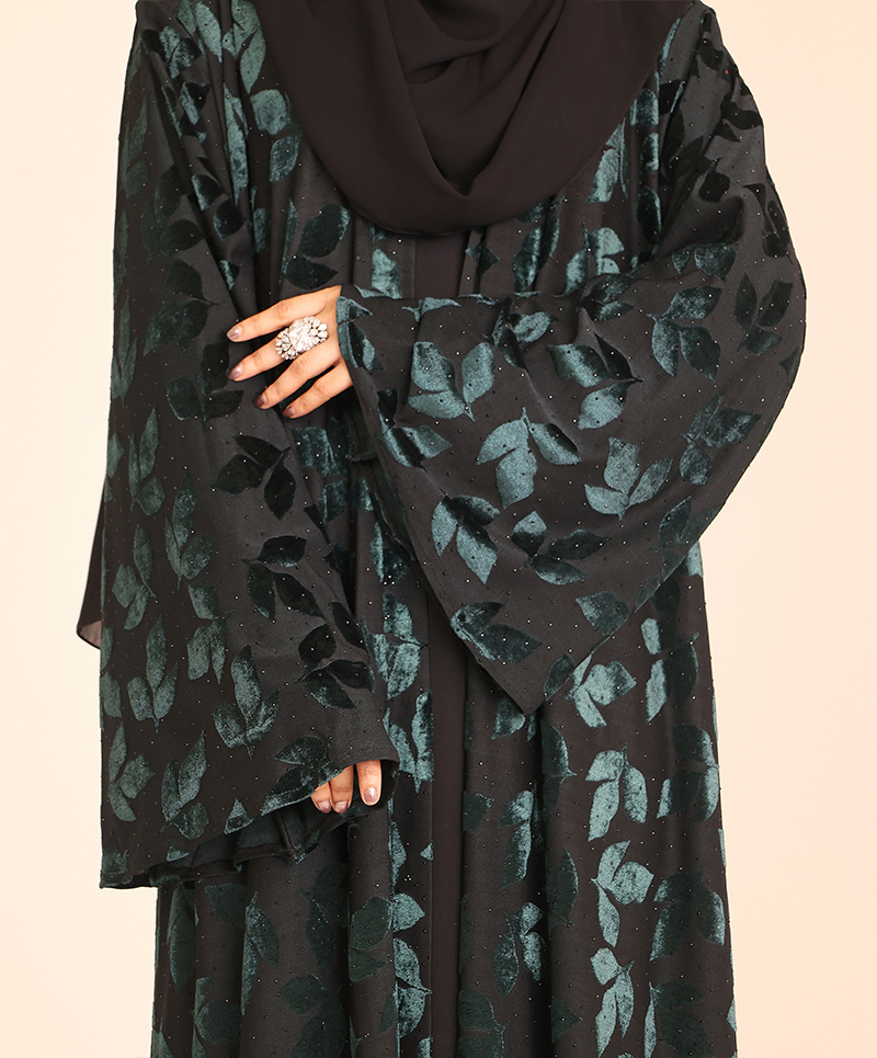 Velvety Leaf Abaya - Green