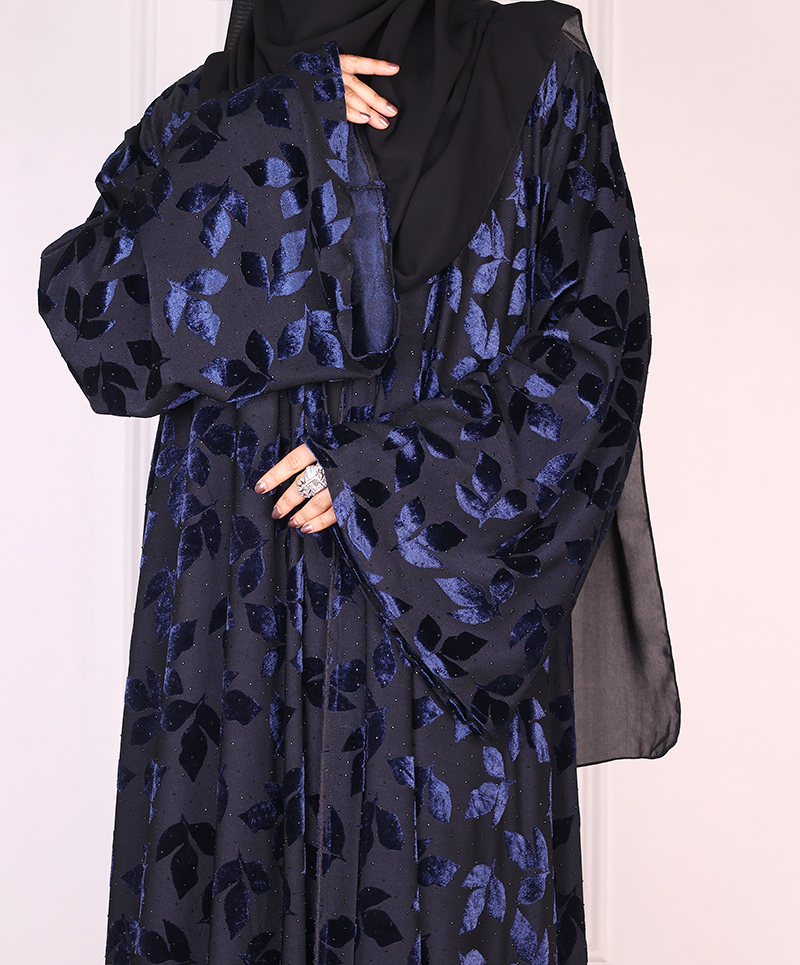 Velvety Leaf Abaya - Violet