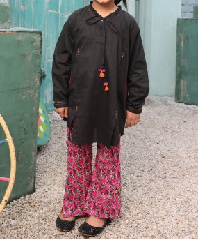 GIRLS WARLI ART STITCHED SUIT