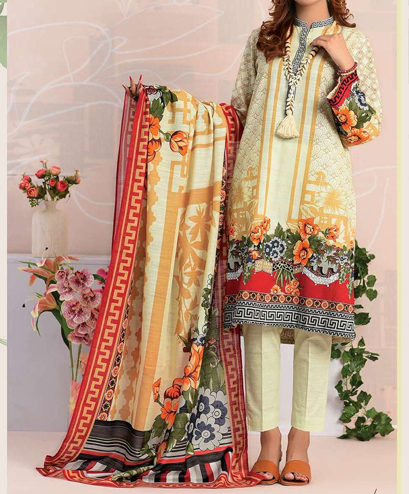 Haya Khaddar 3 Piece Unstitiched Suit Yellow